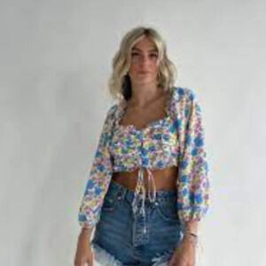 Off The Shoulders Plus Size Crop Top Size 1X